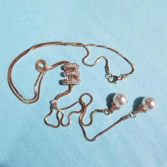 Long Sparkly Necklace Gold - Picture 8 of 8